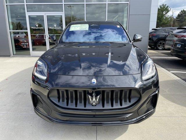 Photo of 2025 Nero Maserati Grecale Folgore