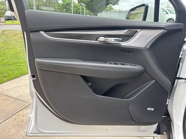 Photo of 2022 Crystal White Tri-Coat Cadillac XT6