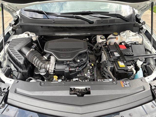 Photo of 2022 Crystal White Tri-Coat Cadillac XT6