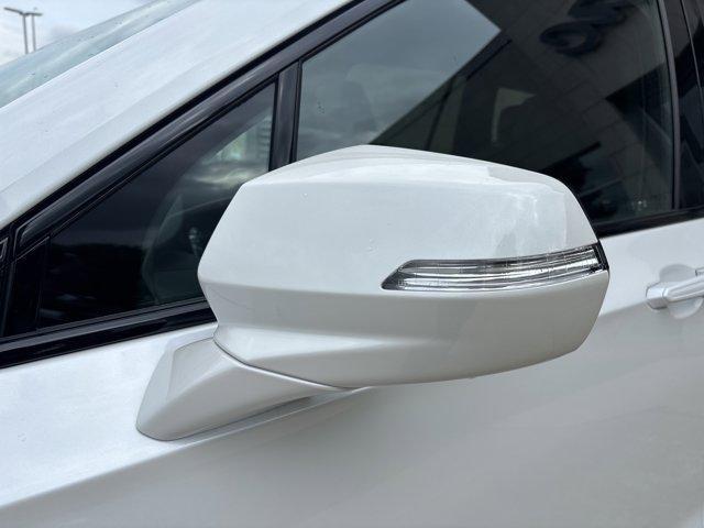Photo of 2022 Crystal White Tri-Coat Cadillac XT6