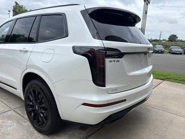 Photo of 2022 Crystal White Tri-Coat Cadillac XT6