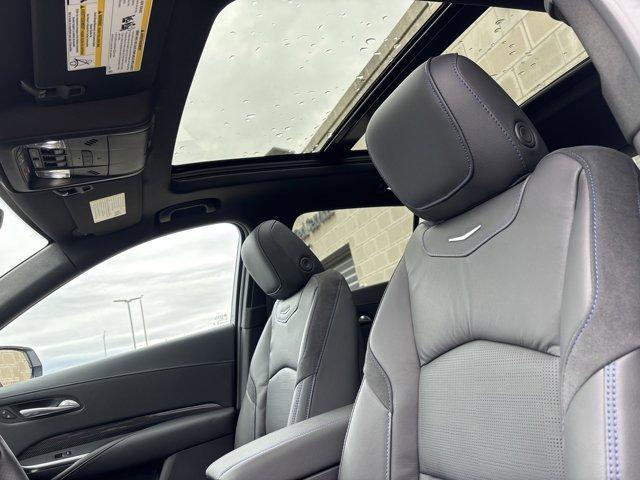 Photo of 2025 Crystal White Tri-Coat Cadillac XT4