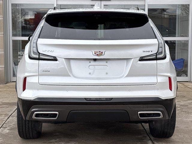 Photo of 2025 Crystal White Tri-Coat Cadillac XT4
