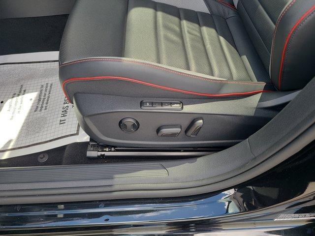 Photo of 2024 Mythos Black Metallic Volkswagen Golf GTI