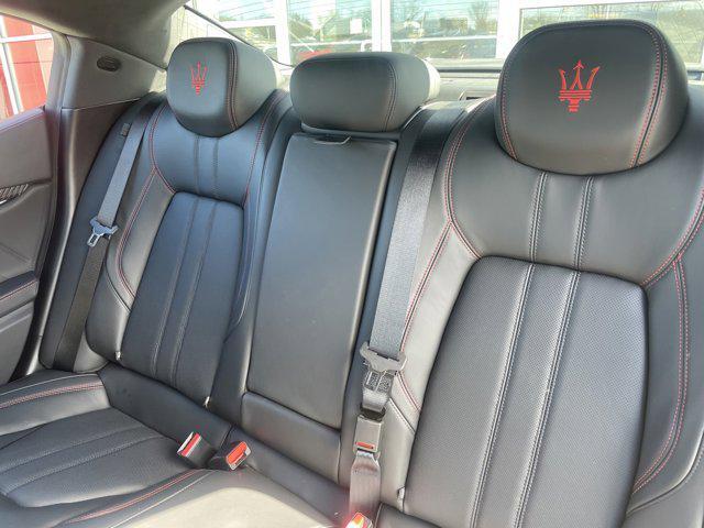 Photo of 2024 Grigio Maserati Ghibli