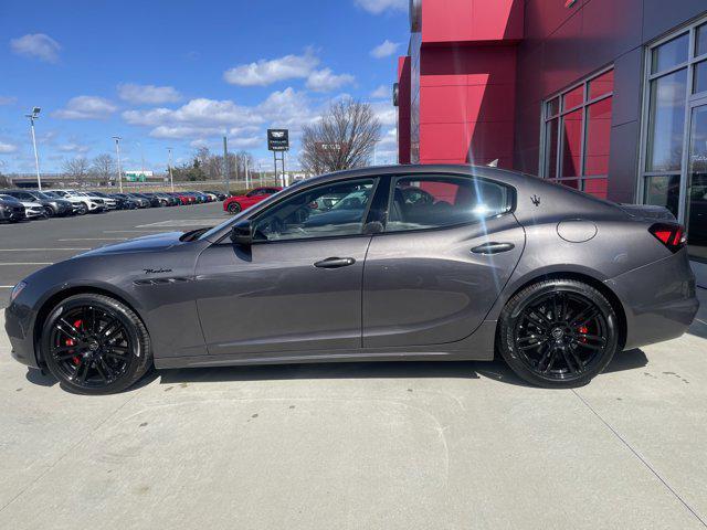 Photo of 2024 Grigio Maserati Ghibli