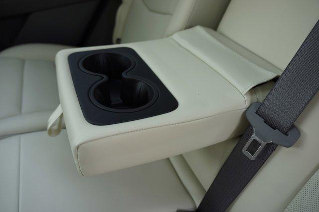Photo of 2024 Emerald Cadillac XT6