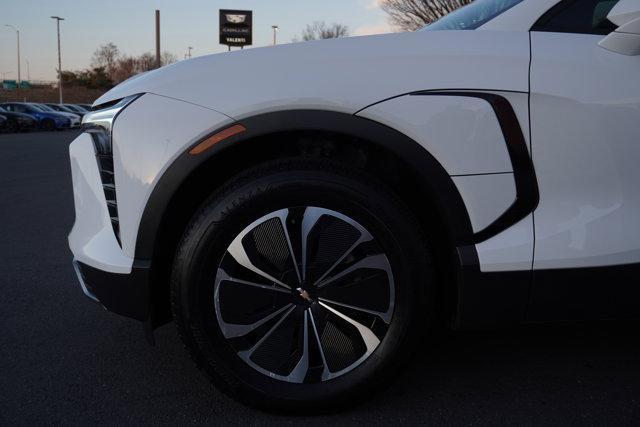 Photo of 2024 Summit White Chevrolet Blazer EV