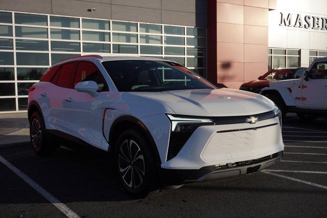 Photo of 2024 Summit White Chevrolet Blazer EV