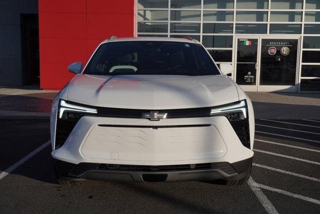 Photo of 2024 Summit White Chevrolet Blazer EV