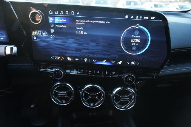 Photo of 2024 Summit White Chevrolet Blazer EV