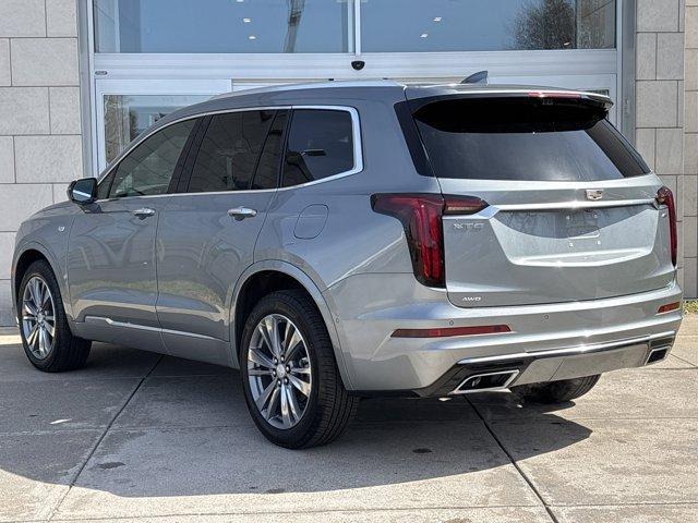 Photo of 2024 Silver Metallic Cadillac XT6