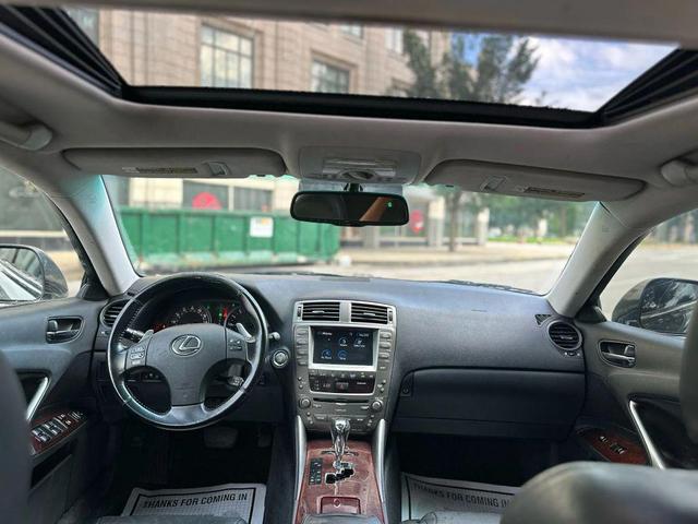 Photo of 2007 Grey Lexus IS 250