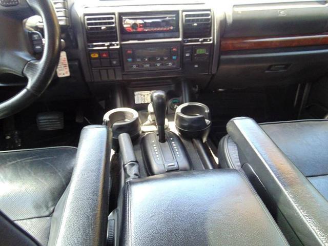 Photo of 2003 Java Black Land Rover Discovery
