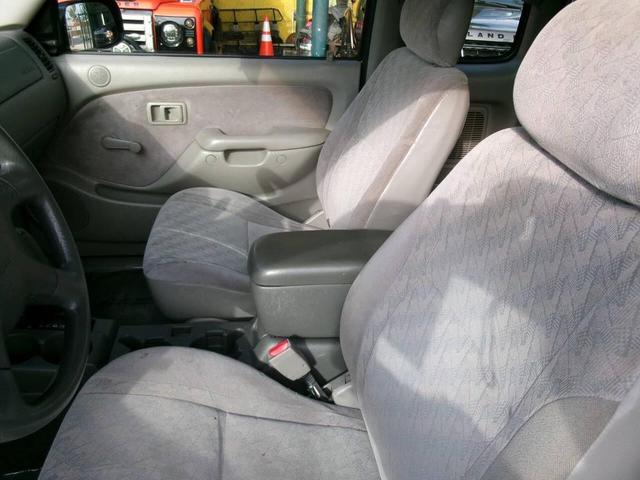 Photo of 2003 Lunar Mist Metallic Toyota Tacoma