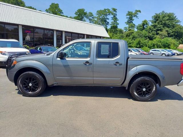 Photo of 2016 Gun Metallic Nissan Frontier
