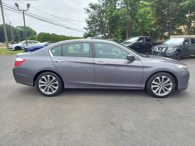 Photo of 2014 Modern Steel Metallic Honda Accord
