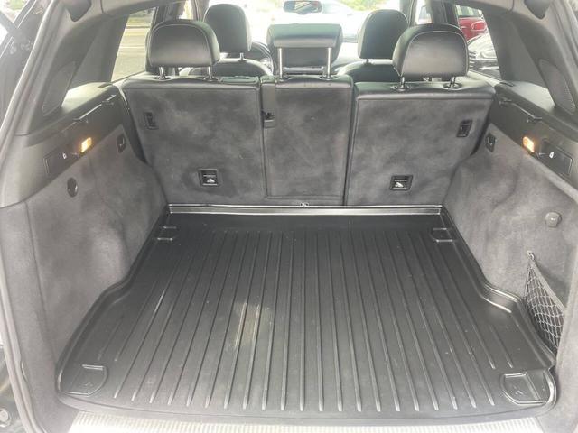 Photo of 2015 Black Audi SQ5