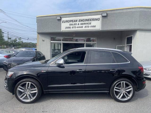 Photo of 2015 Black Audi SQ5