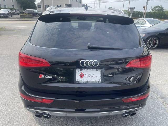 Photo of 2015 Black Audi SQ5