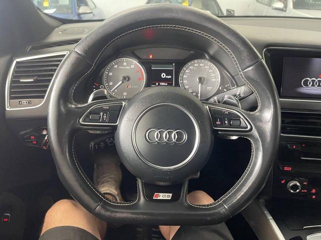 Photo of 2015 Black Audi SQ5