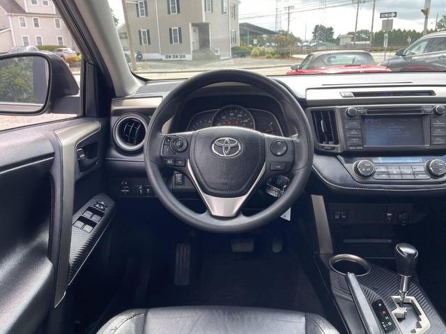 Photo of 2013 Brown Toyota RAV4