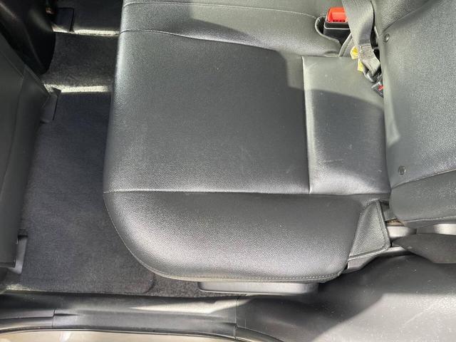 Photo of 2013 Brown Toyota RAV4