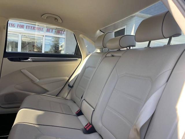 Photo of 2018 Black Volkswagen Passat