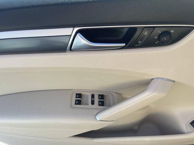 Photo of 2018 Black Volkswagen Passat