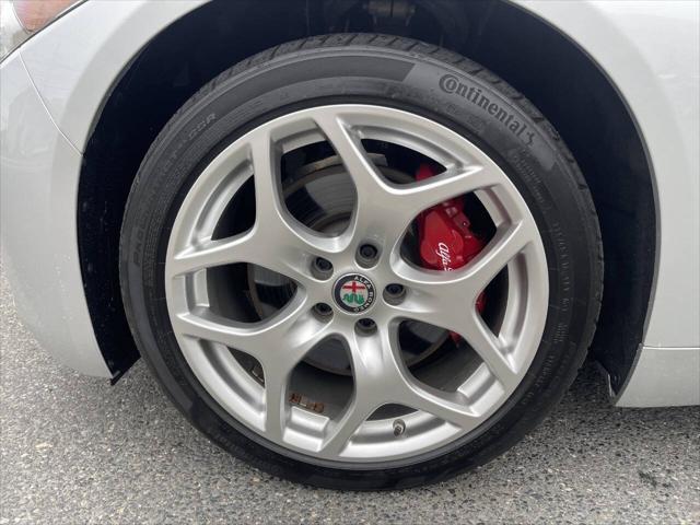 Photo of 2021 Silver Alfa Romeo Giulia