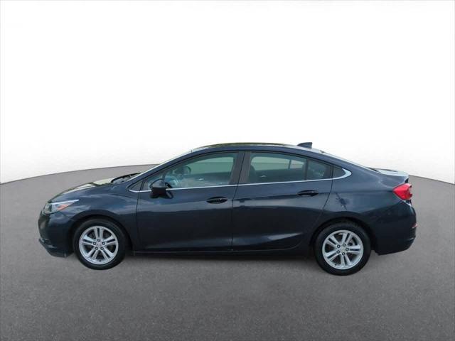 Photo of 2016 Blue Ray Metallic Chevrolet Cruze