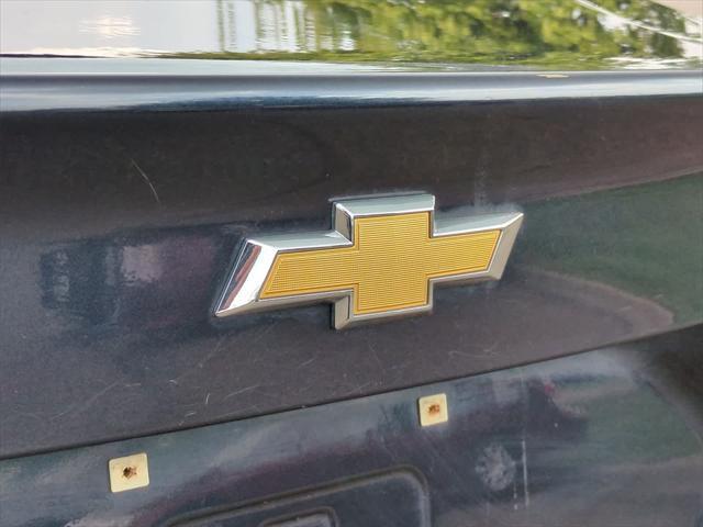 Photo of 2016 Blue Ray Metallic Chevrolet Cruze