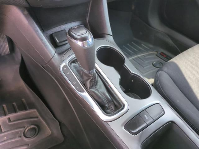 Photo of 2016 Blue Ray Metallic Chevrolet Cruze
