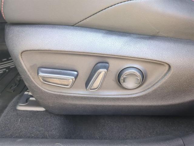 Photo of 2022 Cavalry Blue w/Ice Edge Roof Toyota RAV4