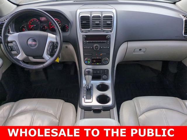 Photo of 2010 Summit White GMC Acadia