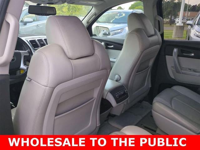 Photo of 2010 Summit White GMC Acadia