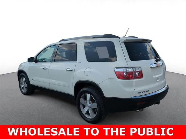 Photo of 2010 Summit White GMC Acadia