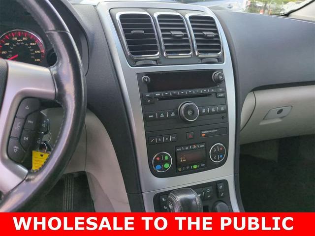 Photo of 2010 Summit White GMC Acadia