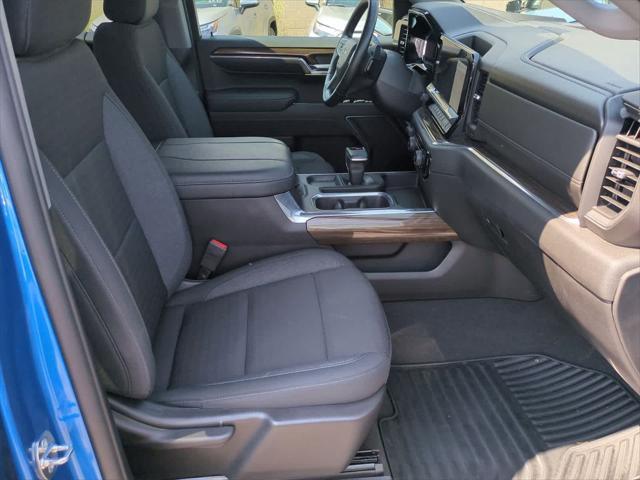 Photo of 2023 Glacier Blue Metallic Chevrolet Silverado 1500
