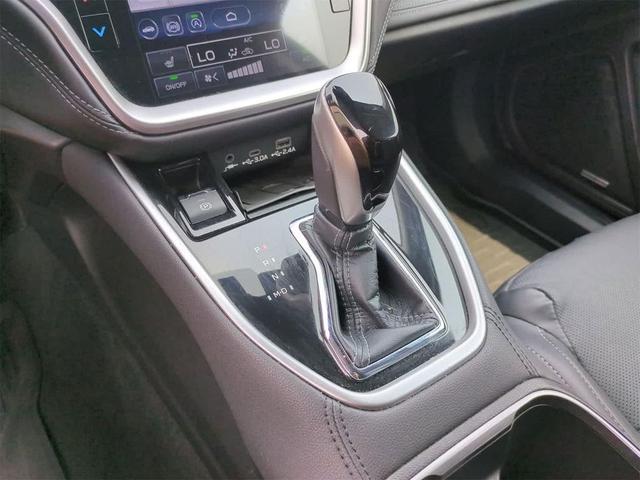 Photo of 2023 Crystal Black Silica Subaru Outback