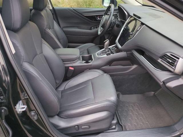 Photo of 2023 Crystal Black Silica Subaru Outback