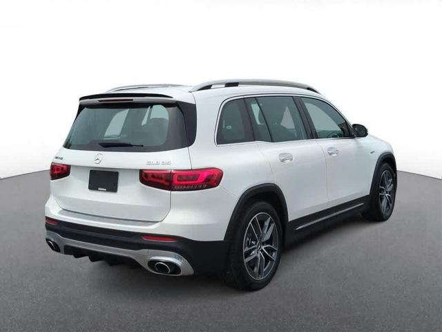 Photo of 2022 Polar White Mercedes-Benz AMG GLB 35