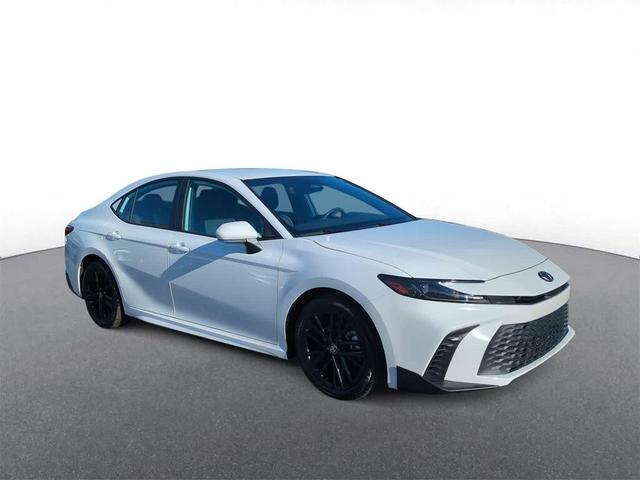 Photo of 2025 Ice Cap Toyota Camry