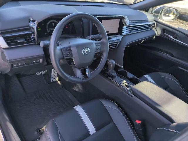 Photo of 2025 Ice Cap Toyota Camry