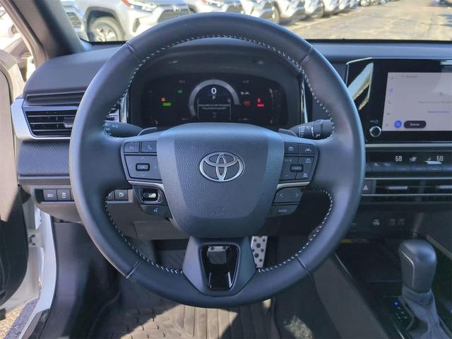 Photo of 2025 Ice Cap Toyota Camry