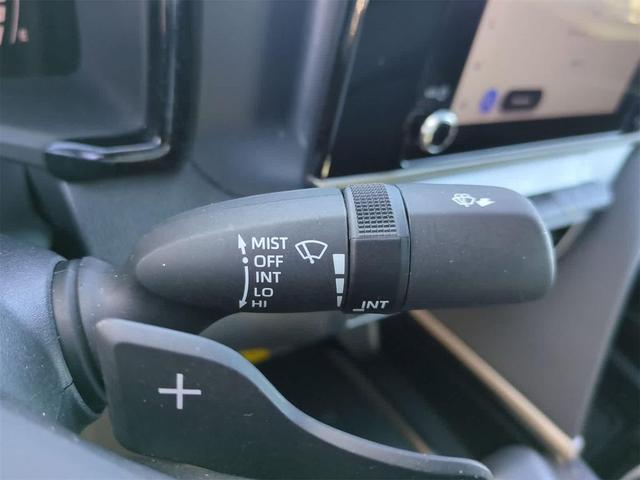 Photo of 2025 Ice Cap Toyota Camry