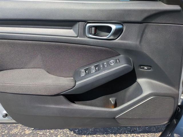 Photo of 2024 Lunar Silver Metallic Honda Civic