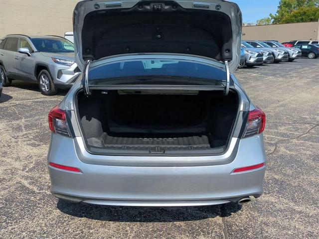 Photo of 2024 Lunar Silver Metallic Honda Civic