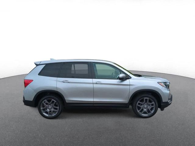 Photo of 2022 Lunar Silver Metallic Honda Passport