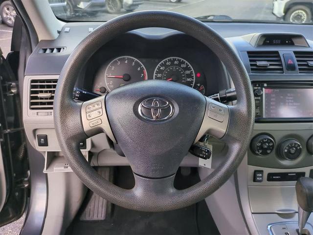 Photo of 2012 Magnetic Gray Metallic Toyota Corolla